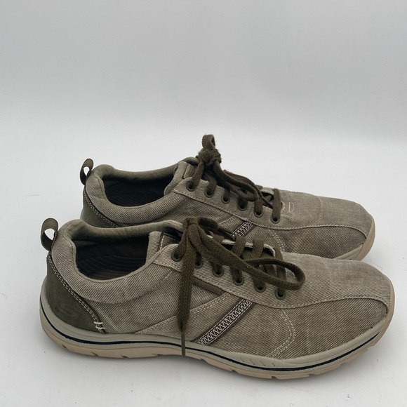 Skechers Men's green Sneakers suede 10.5 casual office retro vacation Y2K relax - Picture 3 of 14